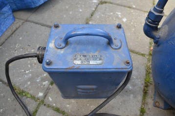 Werkgereedschap - Unieke Vintage Compressorset uit 1955 –