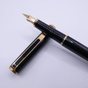 Pilot - Pilot Custom Vintage Fountain Pen – Black & Gold –