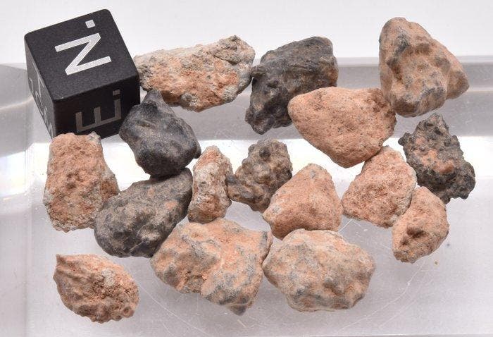 GEEN RESERVE - Maanmeteoriet Bechar 007 - Algerije, - 10 g, Collections, Minéraux & Fossiles