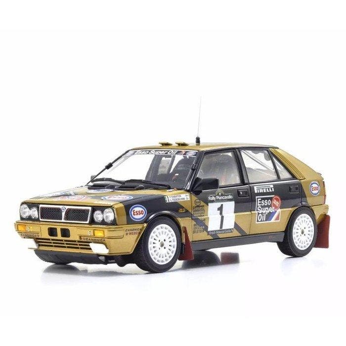 Kyosho 1:18 - Model sportwagen - LANCIA Delta 4WD Gr.A, Hobby en Vrije tijd, Modelauto's | 1:5 tot 1:12