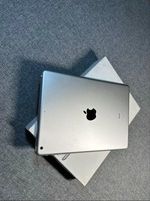 Apple IPad Air 16 Giga Wifi - Computer, Games en Spelcomputers, Spelcomputers | Overige Accessoires
