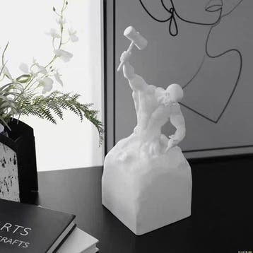 Self-Made Man Sculptural Ornament - sculptuur, Self Made Man