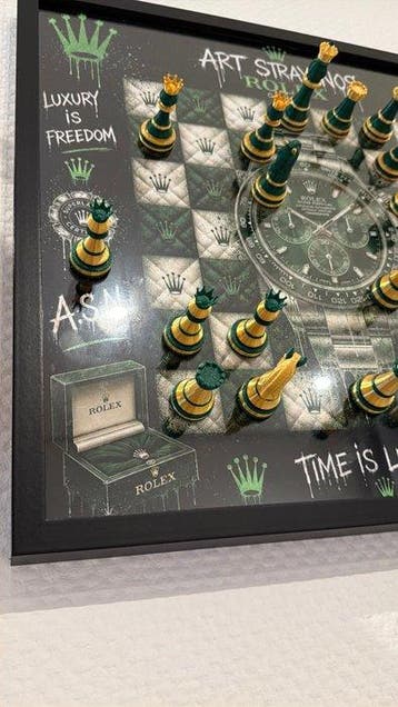 Art Stray-Nos -  Cadre échiquier Rolex le temps est roi ?