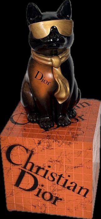 Esmeliana - Cool Cat x Christian Dior