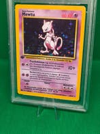 Pokémon - 1 Graded card - Mewtu 10/102 Foil, First edition,, Nieuw