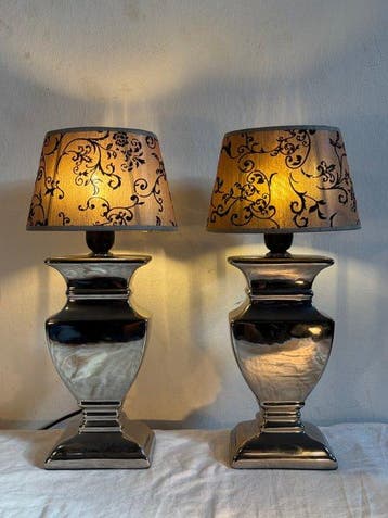 Tafellamp (2) - Keramiek - Castle Lamps, Antiek en Kunst