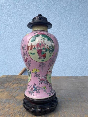 Vaas - Porselein, Hout - China - Qianlong (1736-1795), Antiek en Kunst