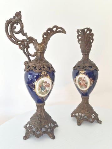 Cruche - vintage decorative ewer (pitcher vase) - Laiton,