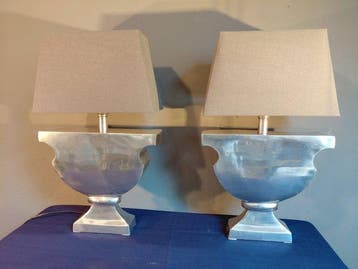 Lampe de table (2) - Aluminium - Trophée lampe-trophée