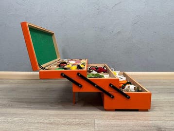 Kist - Hout - Uitklapbare naaikist, Antiek en Kunst