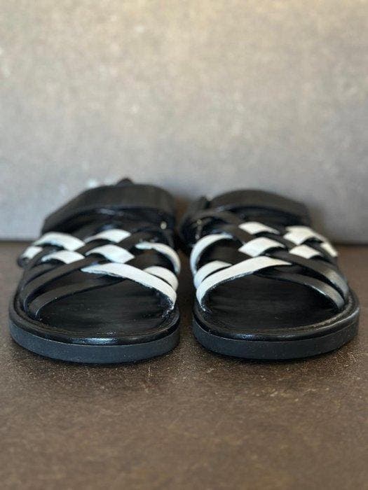 Prada - Platte sandalen - Maat: EU 43, Vêtements | Hommes, Chaussures