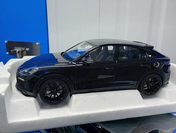 Norev 1:18 - Voiture de sport miniature - Porsche Cayenne S, Nieuw