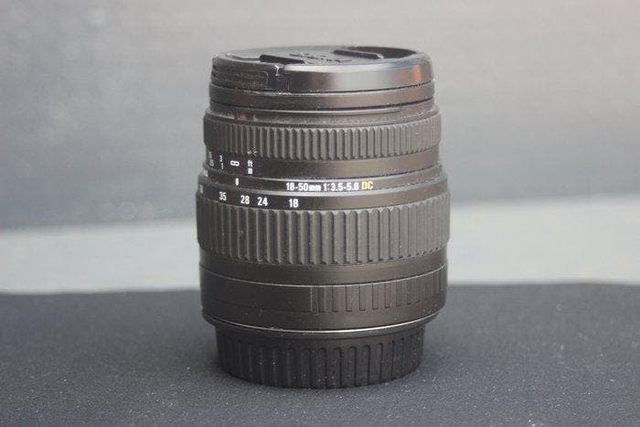 Sigma 18-50 mm. f3.5-5.6 DC Macrolens, TV, Hi-fi & Vidéo, Appareils photo numériques