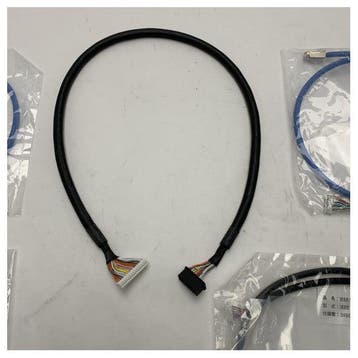 Bieden: Display Cable Set for Reliable Maritime Electronics, Ophalen of Verzenden