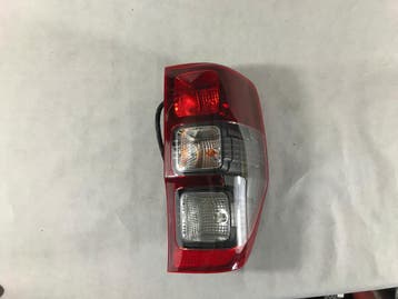 Ford Ranger V 2013-2021 rechter achterlicht donker Europa, Auto-onderdelen, Verlichting, Verzenden, Gebruikt