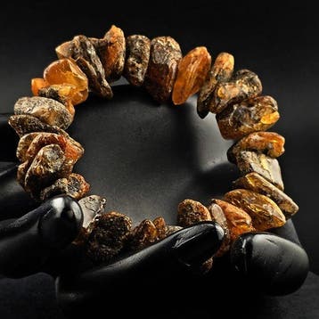 Natuurlijke Baltische barnsteen armband – Onverstoorde