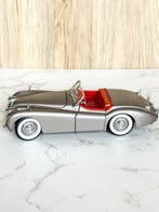 Danbury Mint 1:24 - Voiture miniature - 1949 Jaguar XK120