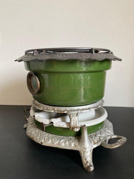 Georg Haller Ottensen - Petroleumlamp - Gietijzer - 1-pits, Antiek en Kunst, Antiek | Wandborden en Tegels