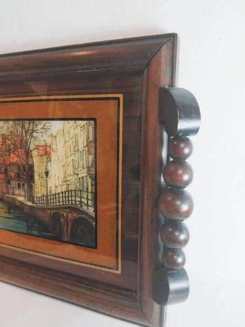 Plateau de service vintage avec peinture sous verre – Décor