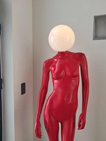 Hans Boodt - Mannequin - Kunstzinnige mannequin/lamp - Hars,