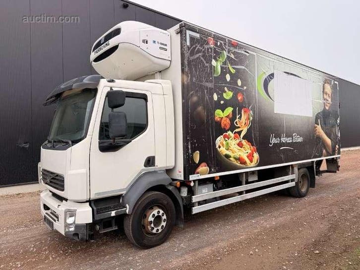 VOLVO FL 240 FRIGO 2012, Autos, Camions, Enlèvement
