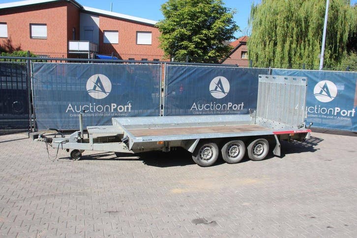 Veiling: Machinetransporter Temared 3500kg 2022, Autos, Camions, Enlèvement