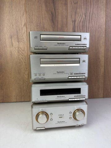 Technics - SE-HD350 Solid state integrated amplifier,, Nieuw