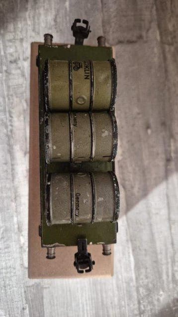 Märklin 0 - Treinset (1) - Plateauwagen met drie neergelegde