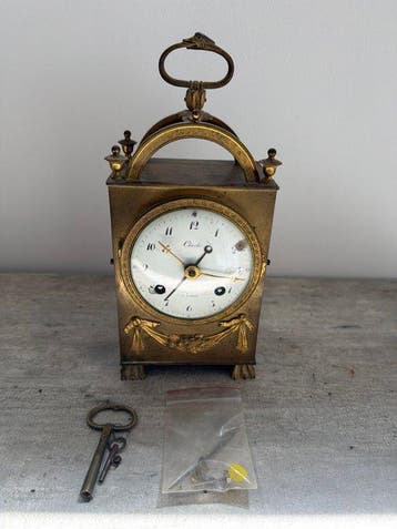Pendulette d’officier - Charles a Paris - Laiton, Bronze -