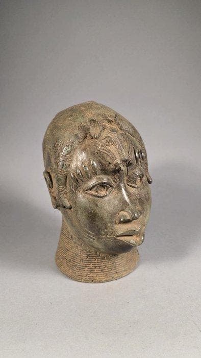 Bronzen hoofd - Ife - Benin-Nigeria (Zonder minimumprijs), Antiek en Kunst, Kunst | Niet-Westerse kunst