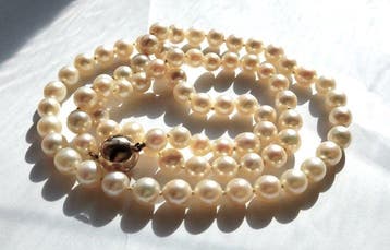 Collier Or jaune 18 carats / Or blanc - perles Akoya - dune, Nieuw