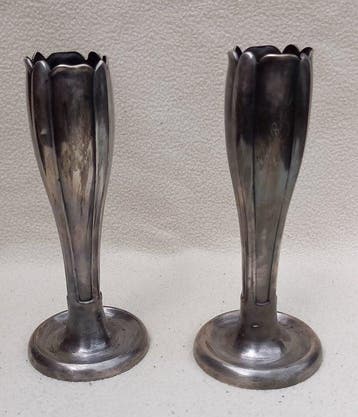 Wiskemann - Vase (2) - Plaqué(e) argent - Paire de vases de, Antiquités & Art