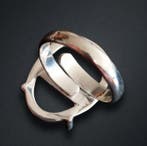Ring van gouden obsidiaan uit Mexico. Montage op 925 zilver.