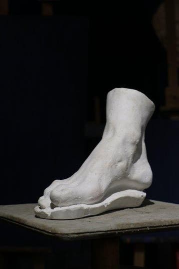 sculptuur, Piede di Gladiatore - 25 cm - Gips, Antiek en Kunst, Antiek | Keramiek en Aardewerk