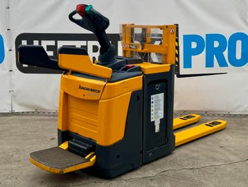 Jungheinrich ERD220-166ZT (2012) met dubbele heffing, Articles professionnels, Stapelaar