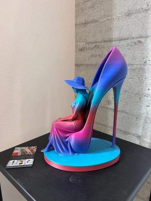 Andrea Giorgi - Elegance, Antiquités & Art, Art | Objets design