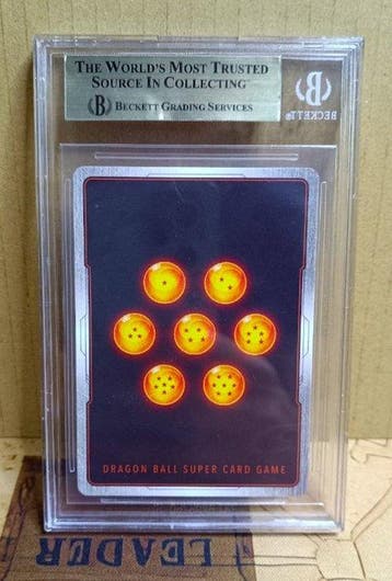 Bandai - 1 Graded card - Dragon Ball - Majin Buu Full art -, Verzamelen, Nieuw