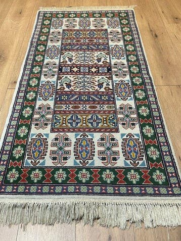 Tapis berbère oriental noué à la main avec un motif, Maison & Meubles