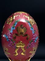 Œuf Fabergé - Œuf impérial orné de bijoux, accentué avec de, Antiquités & Art