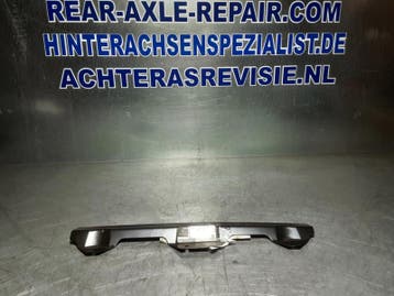 W906  Mercedes Sprinter spatbord bevestiging rechts onder., Verzenden