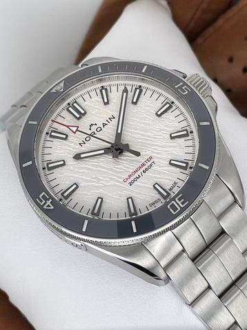 Norqain - Adventure Neverest Glacier Chronometer Automatic -