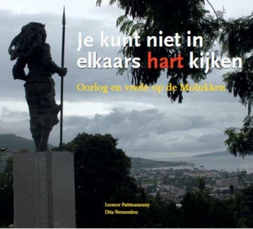 Je kunt niet in elkaars hart kijken 9789068326192, Verzenden, Zo goed als nieuw, L. Pattinasarany