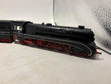 Märklin H0 - 37080 - Locomotive à vapeur avec tender (1) -
