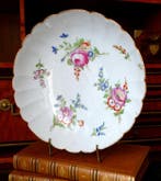 Porcelaine de Paris - Manufacture du Duc dAngoulême - Plat, Antiquités & Art