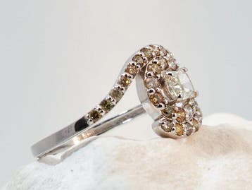 Zonder minimumprijs - Ring - 14 karaat Witgoud - 0.88ct. tw.