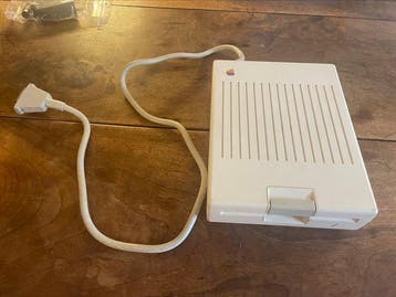 Apple Disk IIc 5.25 Floppy Drive - Computer - In originele