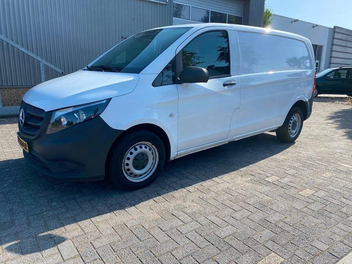 Veiling: Bestelwagen Mercedes Vito 109 cdi 1.6 Diesel 2018 (, Autos, Camionnettes & Utilitaires, Enlèvement
