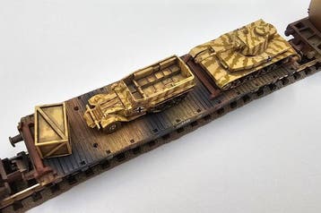 Roco, Minitrix N - Modeltrein goederenwagon (4) - Met de, Hobby en Vrije tijd, Modeltreinen | N-Spoor, Nieuw