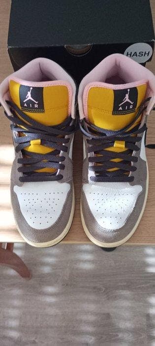 Air Jordan - Sneakers - Maat: EU 42, Nieuw