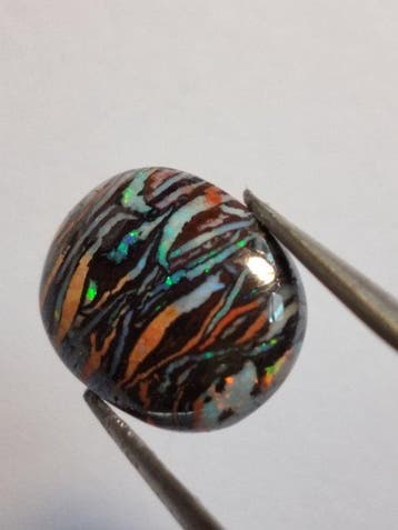 Opaal Gepolijste - Hoogte: 18 mm - Breedte: 10 mm- 43.5 g -
